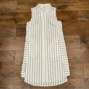 Simply Noelle Casual Collared Button Down Sleeveless Striped Dress Black & White